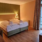 Hoepen Szálloda Schneverdingen