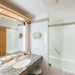Hoepen Szálloda 4*