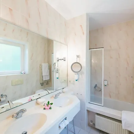Hotel Hoepen 4*