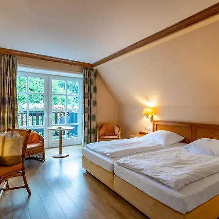 فندق Hoepen شنيفردينغين