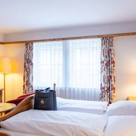 Hotell Hoepen 4*