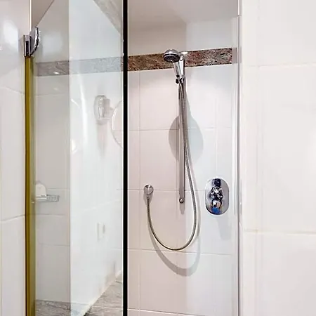 Hoepen Hotel 4*